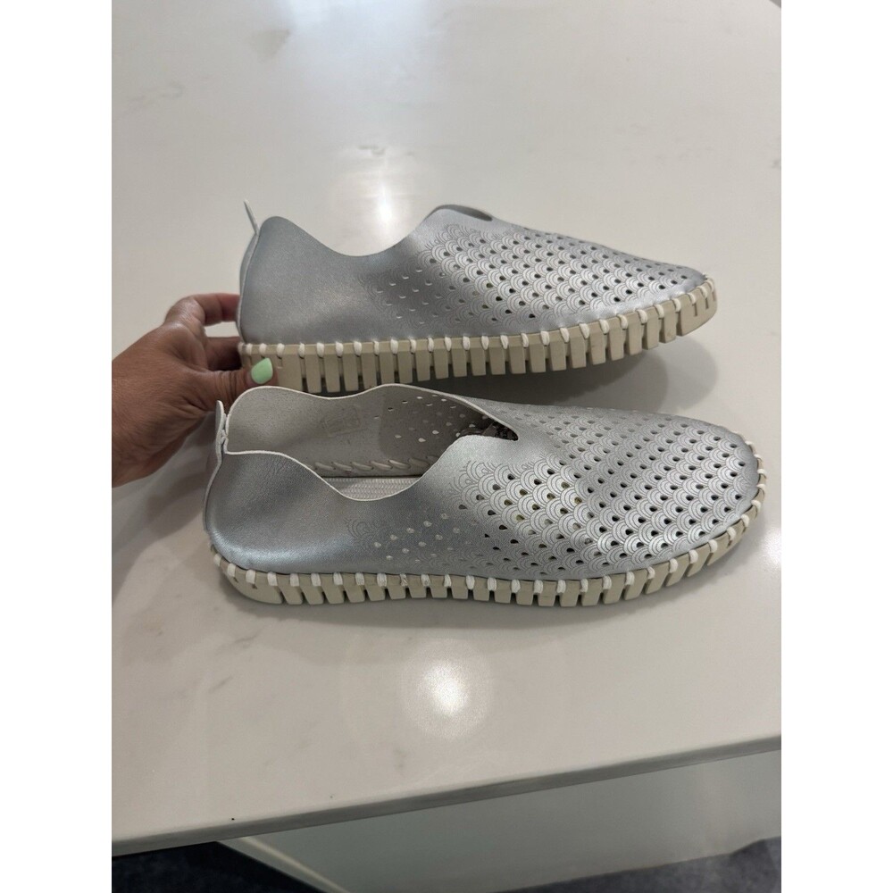 Ilse Jacobsen Tulip Shoes Flats Silver Slip On Cutout Women’s 39 US 8.5-9